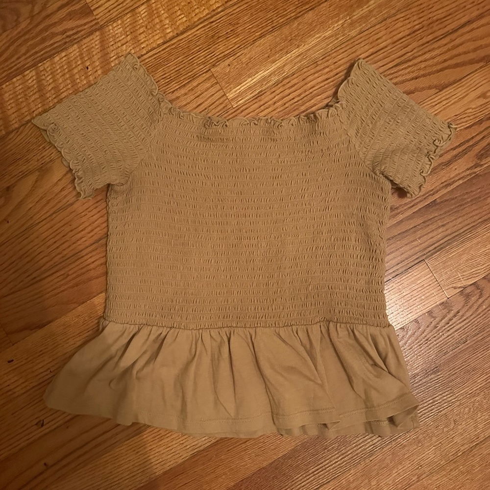 American Eagle off the shoulder top - size medium